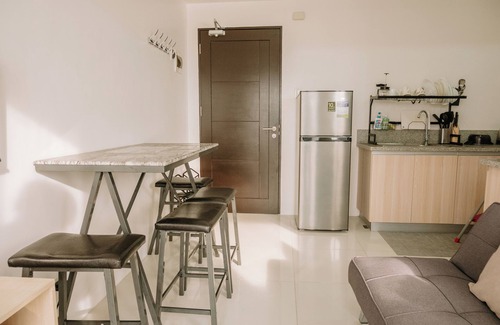 Mandurriao Condo | Tranquility in the City
