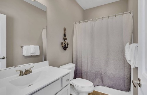 Table Rock House | Tranquility Shores 9 Bedroom Home by RedAwning