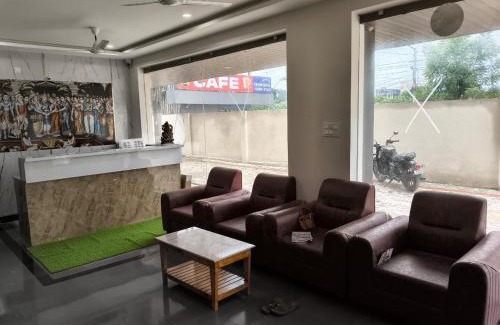 Tirupati Apartment | Tranquill Homestay