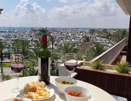 Alcudia Apartment | Tranquilo apartamento con vistas al mar.