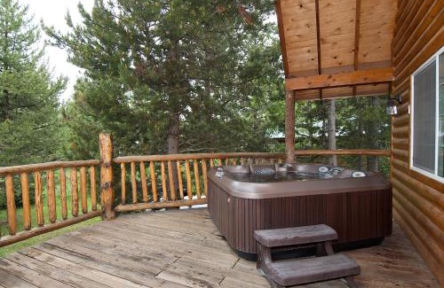 Island Park House | Trappers Chalet