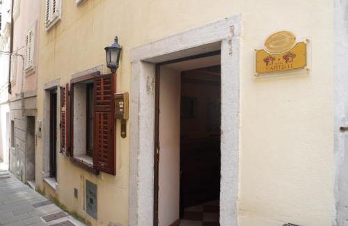 Citta Nuova-Barriera Nuova-San Vito-Citta Vecchia Apartment | Trauner Rooms Collection