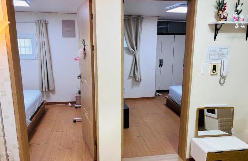 Cheongpa-dong Apartment | Travel House 2Room