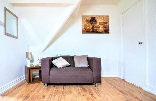 Liverpool Apartment | Travellers Stays In The Heart Of Orrell Park