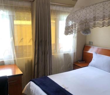 Blantyre Bed & Breakfast | Travelodge