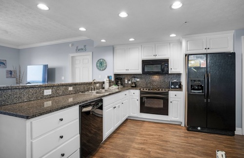 Lower Grand Lagoon Villa | Treasure Island 2109