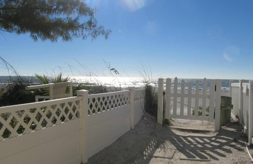 Sunset Beach Condo | Treasure Island, FL
