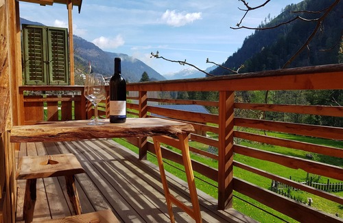 San Pancrazio Ski Chalet | Tree house "Laugen Lodge" with Natural swimming pond