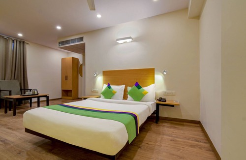 Gomti Nagar Hotel | Treebo Banana Boutique Patrakarpuram