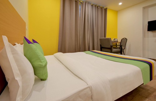 Gomti Nagar Hotel | Treebo Banana Boutique Patrakarpuram