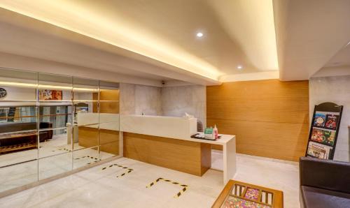 Deccan Gymkhana Hotel | Treebo Ranjeet Shivaji Nagar