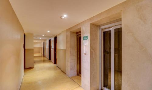 Deccan Gymkhana Hotel | Treebo Ranjeet Shivaji Nagar