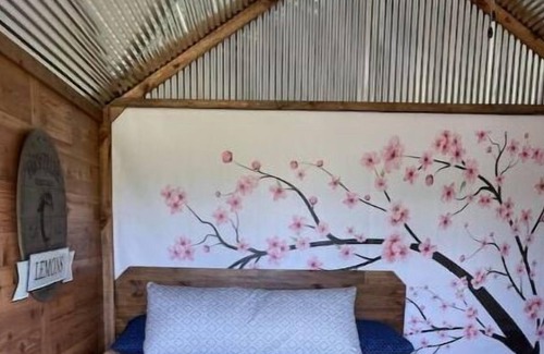Leasburg House | Treehouse #1 - Conveniently located near wineries, caves, hiking & floating!