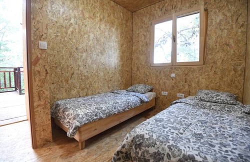 Razanac RV Rental | Treehouse in Ljubac