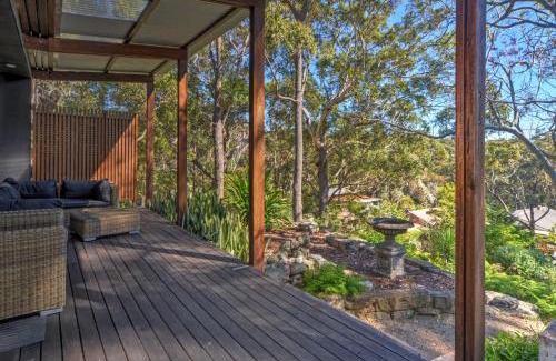 Vincentia House | Treehouse Jervis Bay