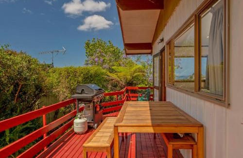 Hahei House | Treetop Bach - Hahei Bach