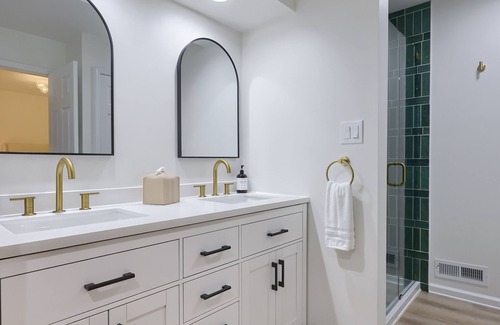 Ephrata House | Treetops Family Getaway - 5BD/5.5BA