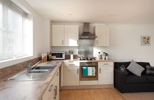 Colchester Apartment | Treeview Apartment- by Catchpole Stays