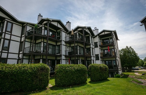 Mont-Tremblant Apartment | Tremblant's best 4-season location!