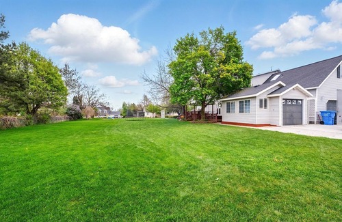 Nibley House | Tremendous 7-bedroom house with large movie and game room in Nibley