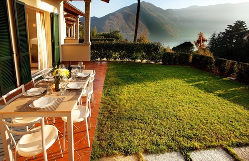 Tremezzo Apartment | Tremezzo residence apartment no 3 with pool and spa by Italian Apartments