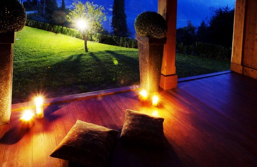 Tremezzo Apartment | Tremezzo residence apartment no 3 with pool and spa by Italian Apartments