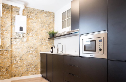 San Roque Apartment | Trendy & Bright apartment with parking
