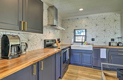 Fredericksburg House | Trendy Fredericksburg Pad w/Pool & Valley Views!