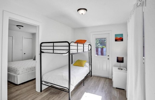 Buena Vista Villa | TRENDY-LUX-HOUSE-6BR/3BATHS-8MIN FROM SOUTH BEACH !