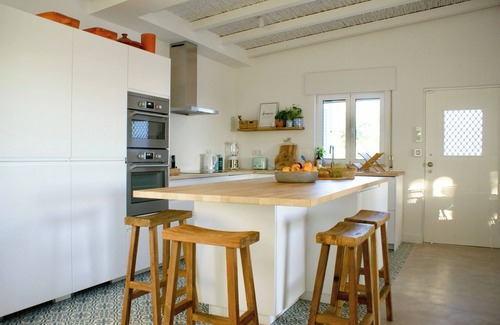 Gorjoes Villa | Trendy villa with a remarkable view.