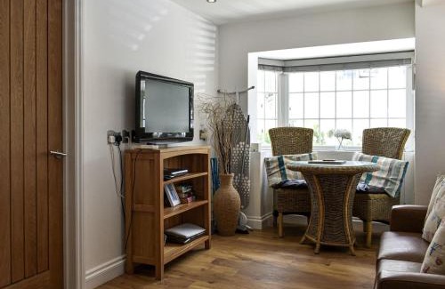 Porth House | Trenpeskador - Uk39442