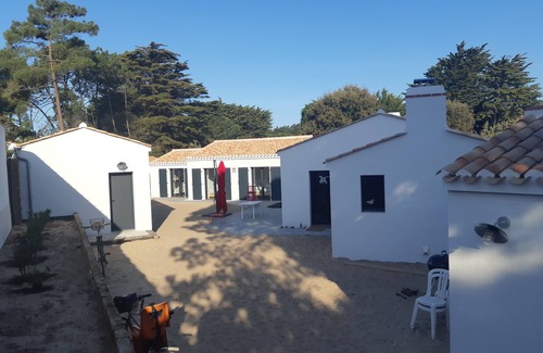 L'Epine House | Tres Belle Maison Familiale de 2022, Idéalement Placée