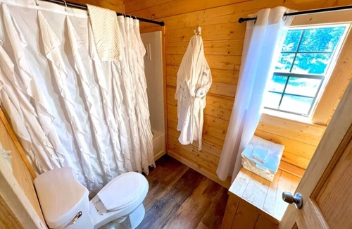West Glacier Resort | Triple G’s Resort - Cabin 11