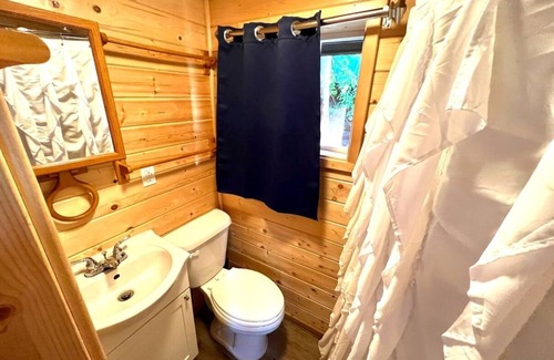 West Glacier Resort | Triple G’s Resort - Cabin 9