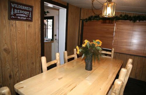Estes Park House | Triple R Cottages- 1 cabin