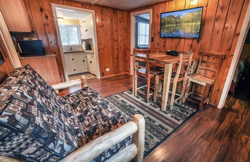 Estes Park Cabin | Triple R Cottages: 5 2 Bedroom Cabin