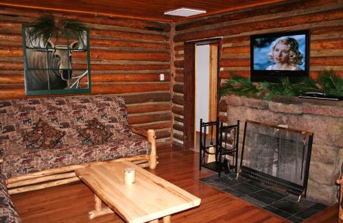Estes Park House | Triple R Cottages- 8 cabin