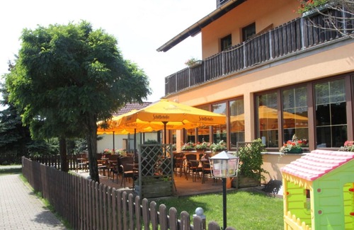 Brandenberg House | Triple room 1 - Hotel Willmersdorfer Hof *S