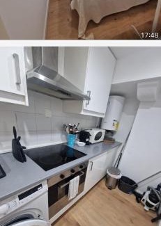 Linda-a-Pastora House | Triple room in a House with a pool
