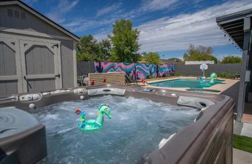 Tempe House | Trippy in Tempe