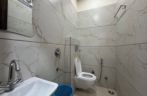 Mathura Hotel | Trishika Residency