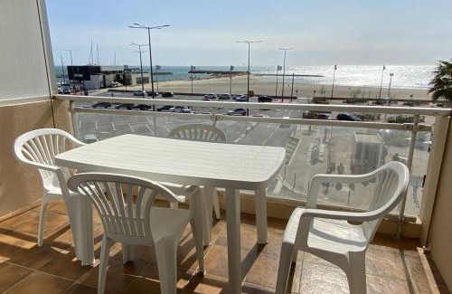 La Jetee Apartment | Trois-pièces 3* face mer, centre Canet-Plage - FR-1-750-117