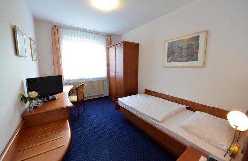 Bad Oeynhausen Hotel | Trollinger Hof