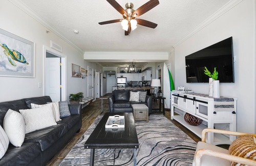 West Panama City Beach Condo | Tropic Winds by Book That Condo