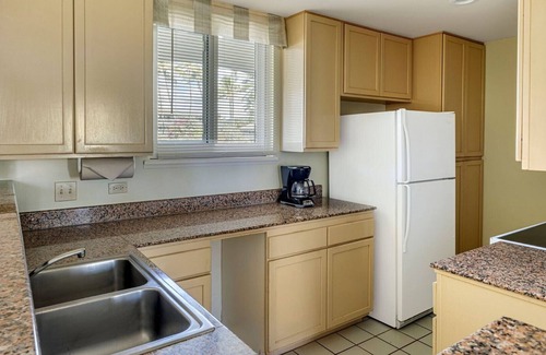 Poipu Resort | Tropical 2BR Partial Ocean View Villa at The Point at Poipu