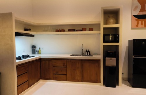 Munggu Villa | Tropical 2BR Private Villa, 6min Pererenan Beach
