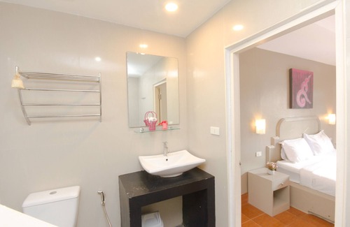 Maret Hotel | Tropical Palm Resort