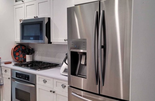 South Miami House | Tropical Pool House at South Miami - 10min from Coconut Grove