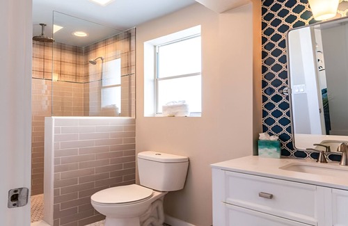Captiva Hotel | Tropical Relaxation! 2BR Cottage w/Kitchen | Pools | Parking | Private Beach!