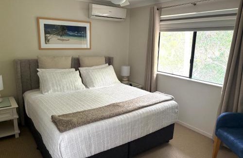 Noosaville Apartment | Tropical Retreat in 2 Bedroom Townhouse